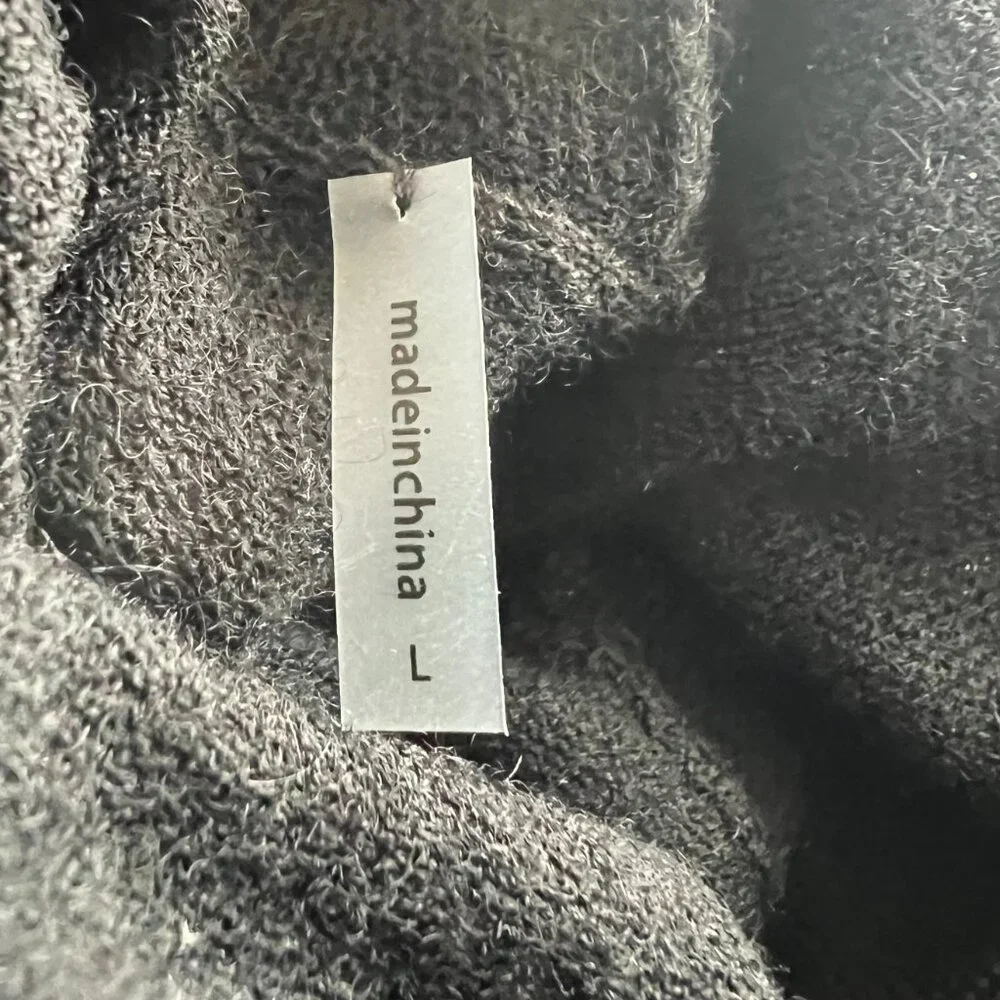 Christopher Fischer 100% cashmere turtleneck | light weight layeriing essential